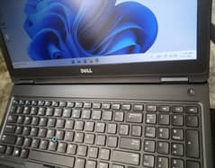 Core i7, 7th gen, 16 ram, 256 gb ssd m2