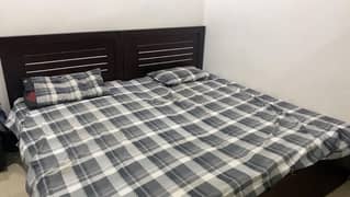 Used 2 Single Beds with Mattress