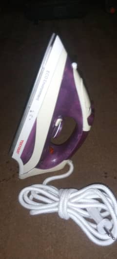TOKYOSAT JAPAN STEAM IRON
