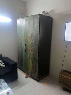 Wardrobe / wooden wardrobes / closets / Almira for sale