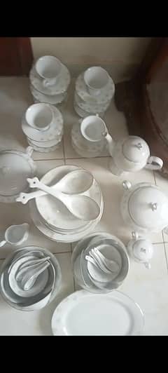 Dinner set and bridal set