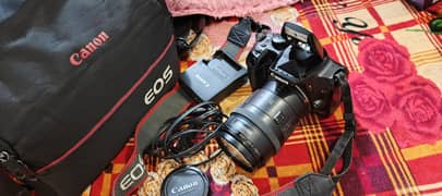 Canon 1000D for sale.