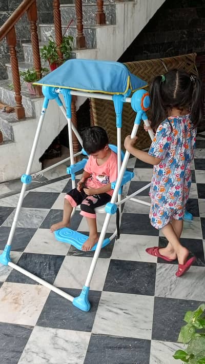 swing for urgent sale in Excellent condition