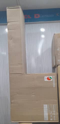 SAMSUNG SOUNDBAR B550 3.1  400 WATTS WIRELESS