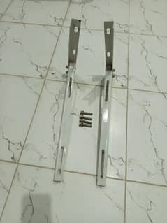 AC