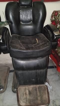 saloon