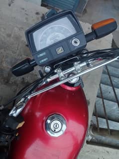 Selling my united 70 cc bike in genuine condition