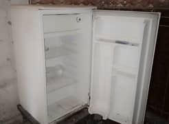 MINI REFRIGERATOR