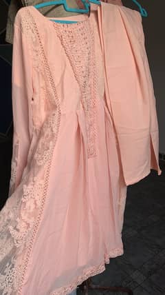 Dress 3 hours used