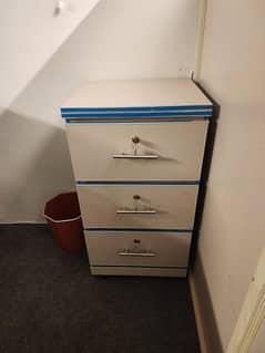 Cheater Drawer