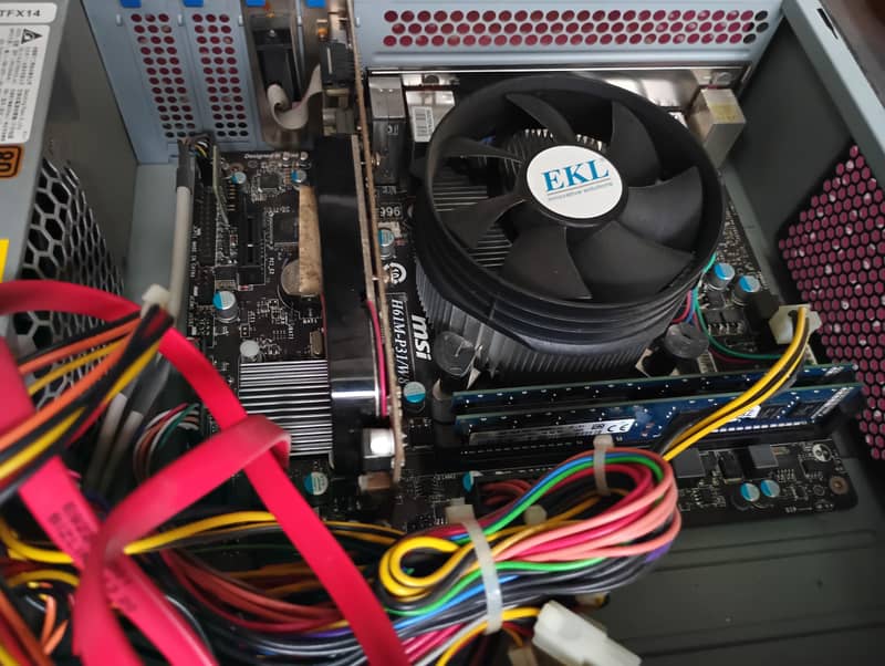i5 3rd gen with 1GB ddr5 graphic card 4