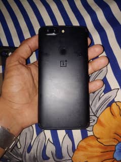 One plus 5T