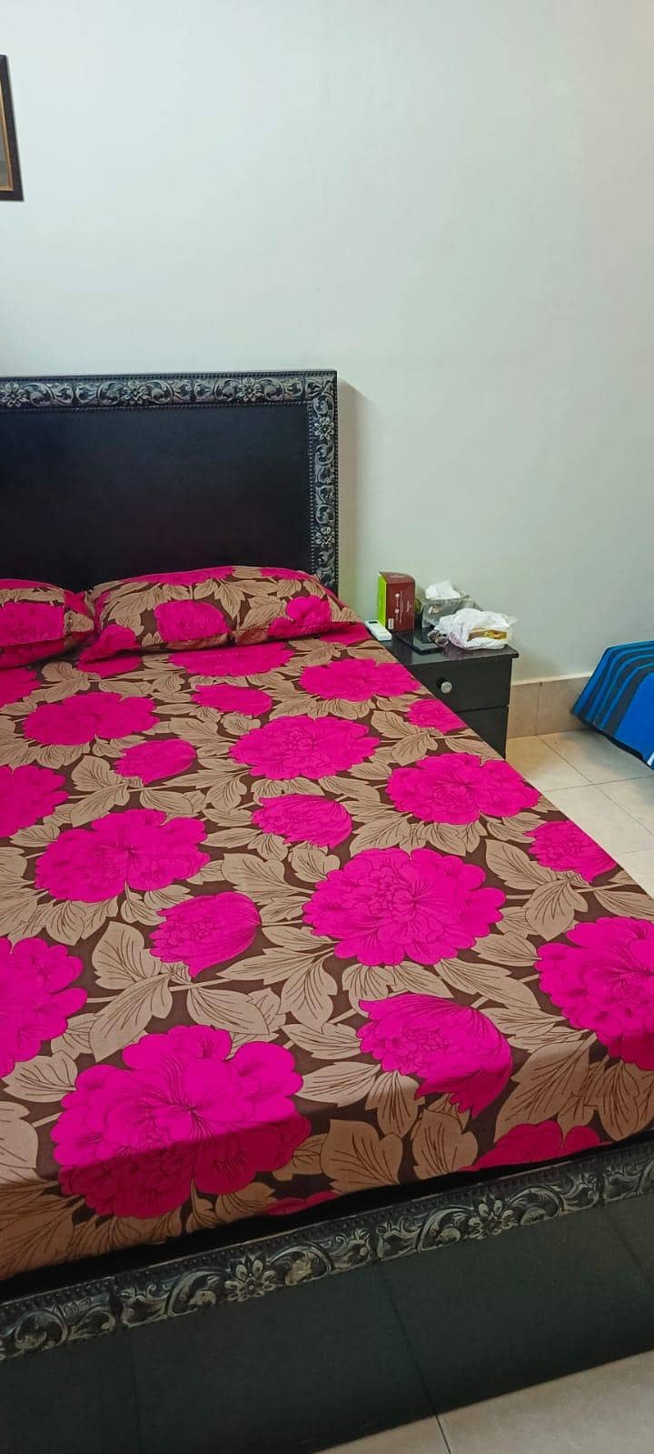 5/6.5 bed set with side table and dressing table and with mettres 0