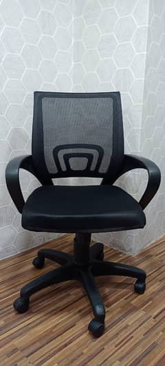 Gaming table/ study table/gaming chair/ office chair /side table