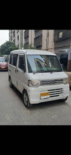 minicab 2012 reg 2017  ac petrol. . . in good condition