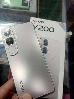 vivo y200