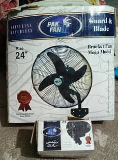 Pak Fan 24 Mega Bracket Fan 03211048001