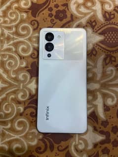 INFINIX Note 12 G96 White Colour