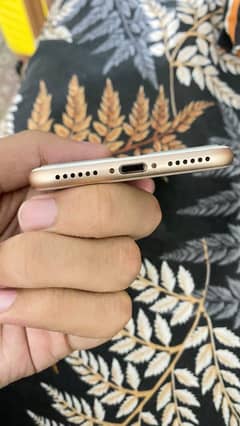 Iphone 8 64 gb hai condition 10/10