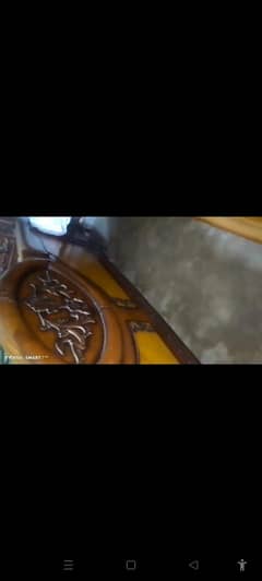 Used Bed side Table  dressing mirror 03240803815