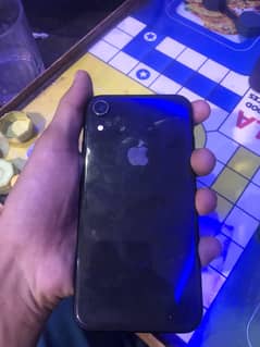 i am selling i phone xr not pta
