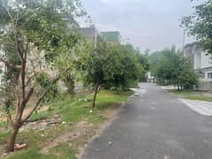 5 Marla plot for sale in Topaz park view city