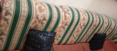 l shaped sofa  ghar shift karna hai jiski vajah se Sela karna chate