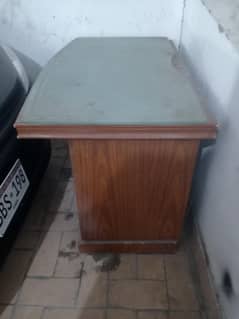 Office table