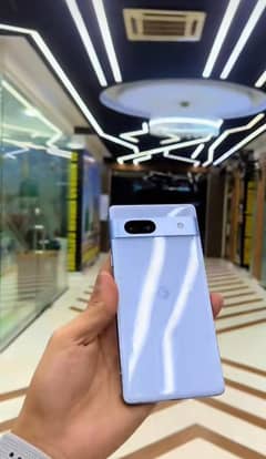bettery health 100% with original  charger