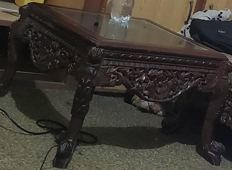2 side tables 0