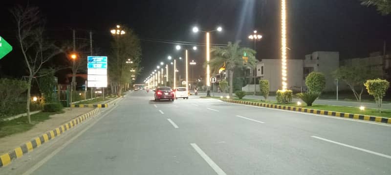 5 Marla plot for sale in Daimond Block park view city 13