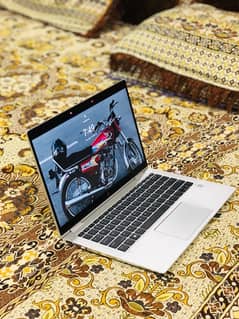 Hp 1030 G3 X360 i5 8 Gen 8gb Ram 256 Ssd