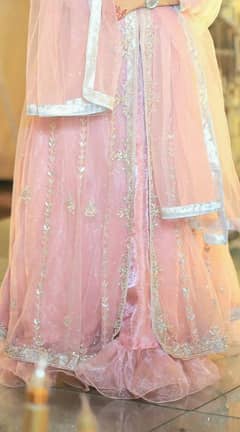 new maxi only wore for one time on engagement just for 3 to 4 hours.