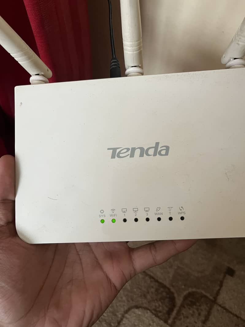 Tenda and tp-link wifi router 0