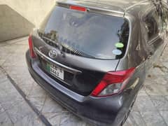 Toyata Vitz 2015