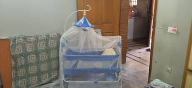 Baby Cot Movable