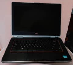 DeLL.