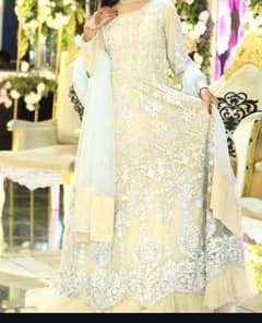 AKBAR ASLAM MAXI