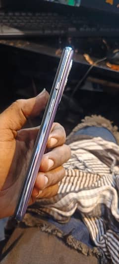 8/128