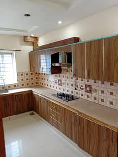 Size 35x70 Full House For Rent In G-13
