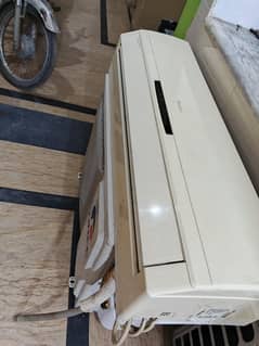 Original Condition Ac  1.5 Ton