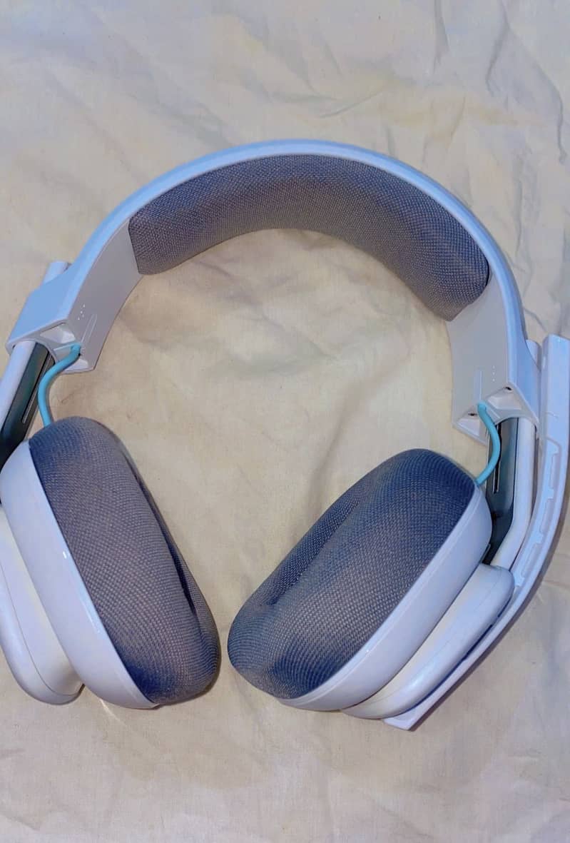 ASTRO A10 GEN2 ORIGNAL ONLY IN 3499 9