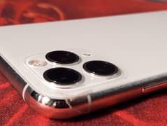I Phone 11 Pro White Colour