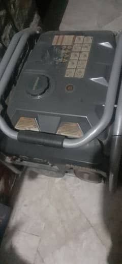 6.5 KVA Hyundai Petrol and Gas Generator