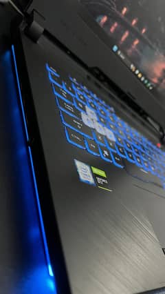 ASUS ROG STRIX Gaming laptop