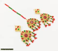 Pair Of earrings with Tikka