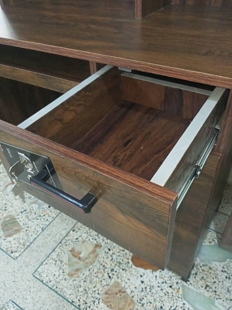study table/computer table 2