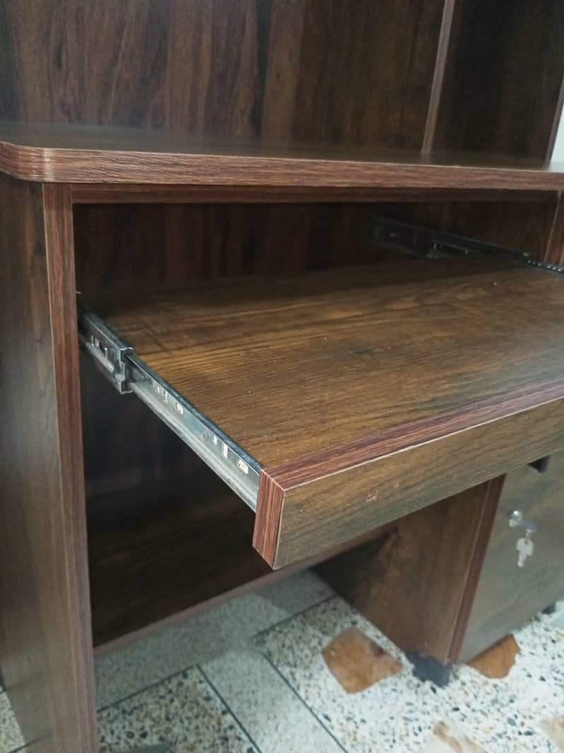study table/computer table 6