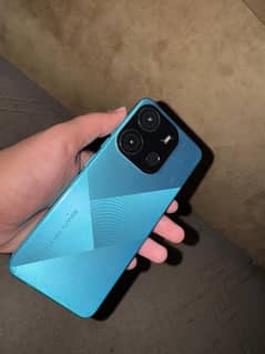 Tecno apark go 4/64