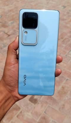 Vivo V30 5G Full box 10/10 mint condition for sale